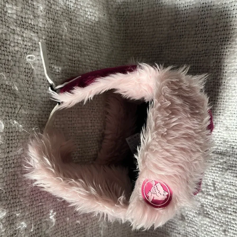 EUC✨crocs ✨OS✨Cozy Pink Furry Kids Hat